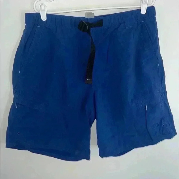 Northface MENS BLUE SHORTS large - Picture 1 of 9